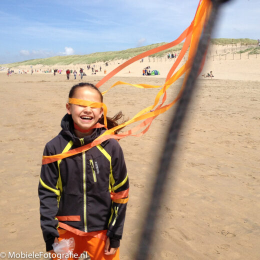 kinderfotografie - vliegeren op het strand