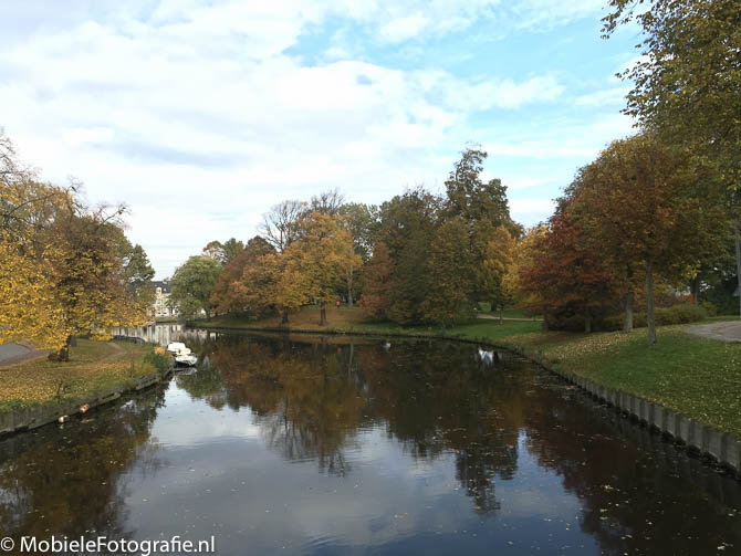 Herfst in Haarlem Centrum, de originele foto [iPhone 6]